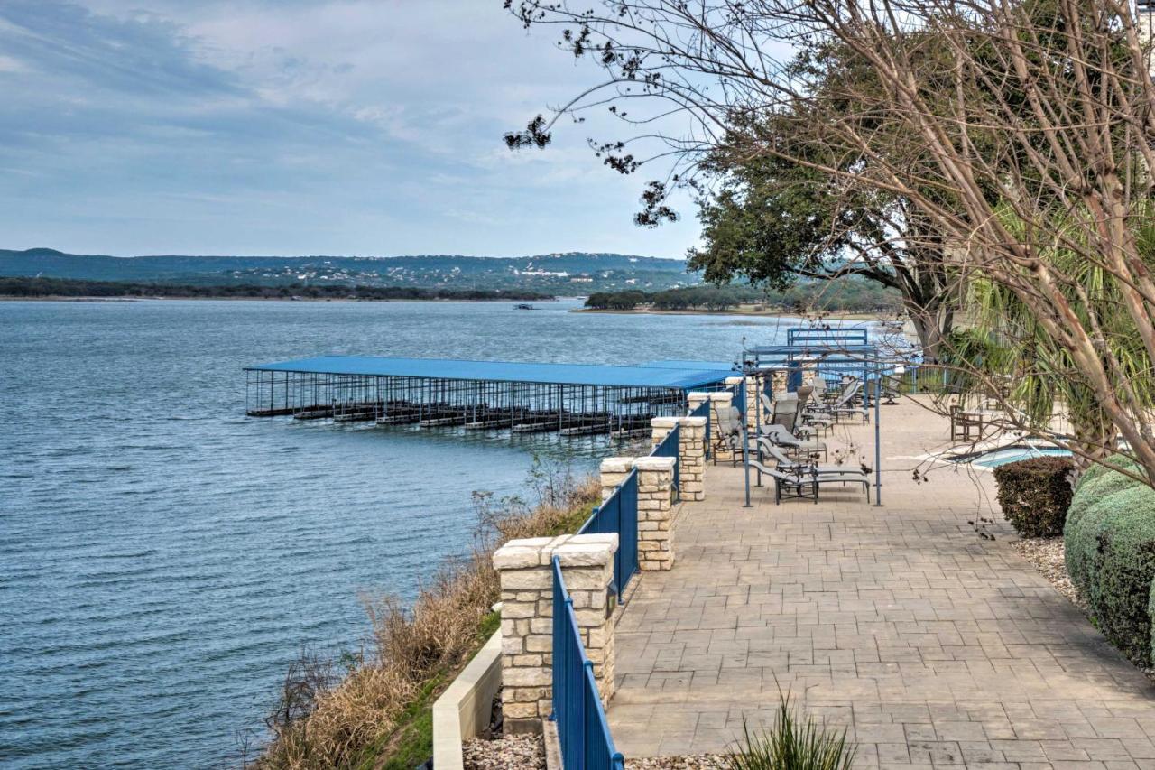Lakefront Lago Vista Condo With Resort Amenities! Exterior photo